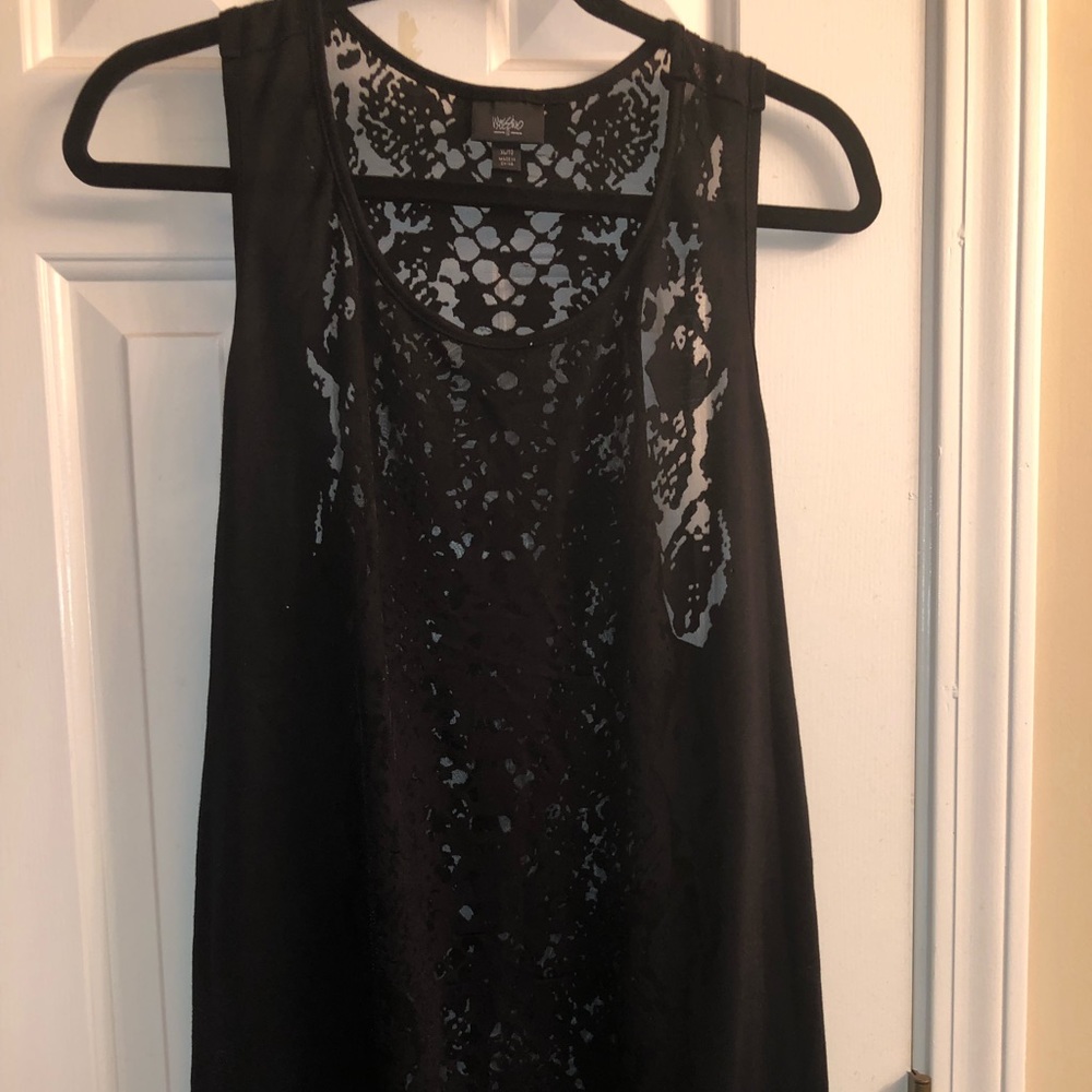 Black tunic tank top